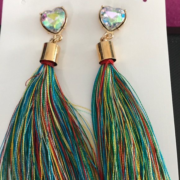 Fashion Jewelry Jewelry - Heart tassel earrings